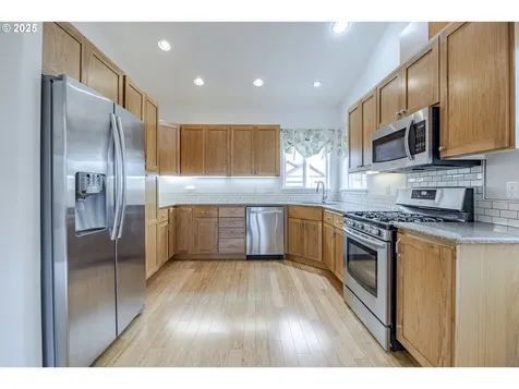 369 Camrin Loop Creswell OR 97426