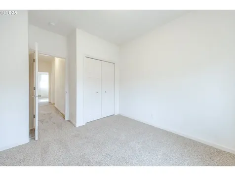 369 Camrin Loop Creswell OR 97426