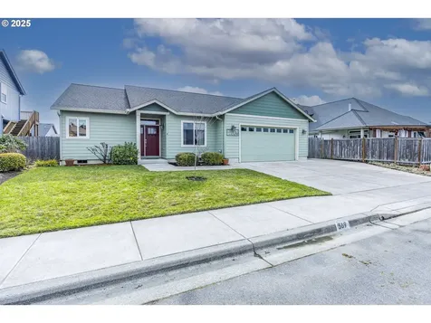 369 Camrin Loop Creswell OR 97426