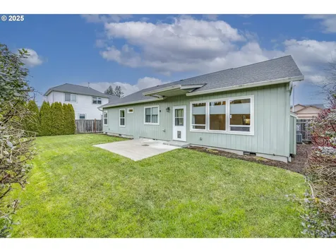 369 Camrin Loop Creswell OR 97426