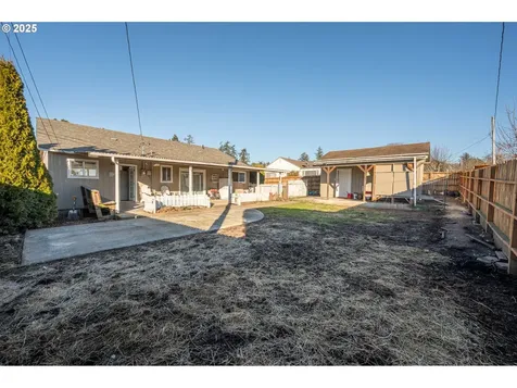 1808 Maple Street Myrtle Point OR 97458