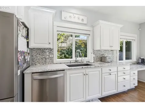 3424 Sussex Street Eugene OR 97401