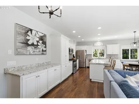 3424 Sussex Street Eugene OR 97401