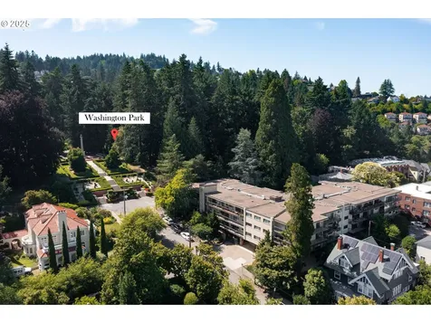 2393 SW Park Place Portland OR 97205