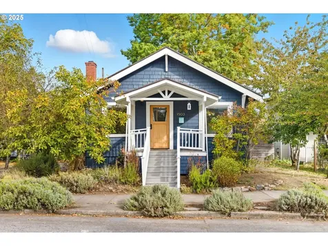 1503 NE Holman Street Portland OR 97211
