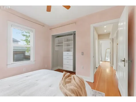 1503 NE Holman Street Portland OR 97211