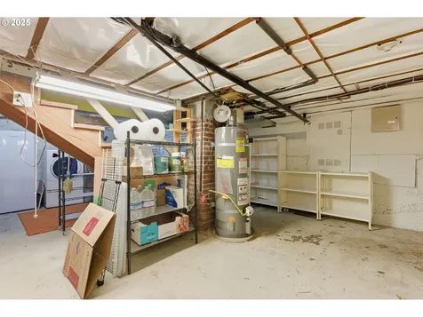 1503 NE Holman Street Portland OR 97211