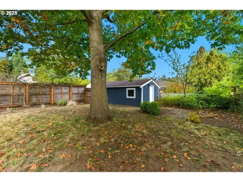 1503 NE Holman Street Portland OR 97211