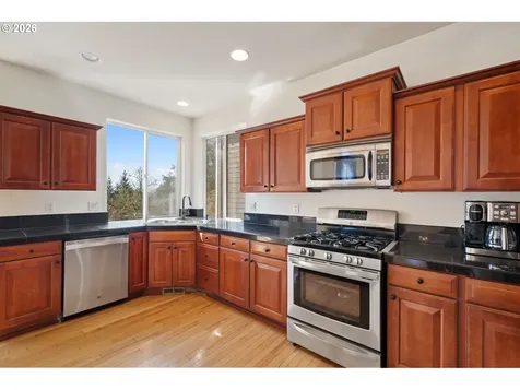 12606 NW Larry Court Portland OR 97229