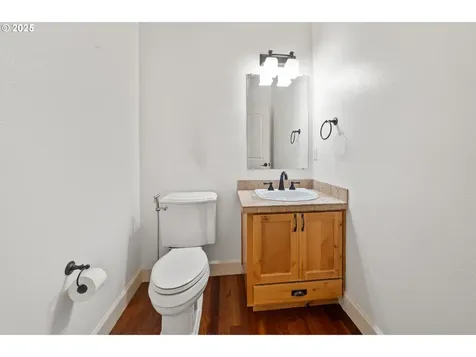 978 N Alder Street Canby OR 97013