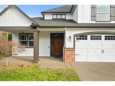 978 N Alder Street Canby OR 97013
