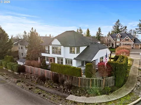 978 N Alder Street Canby OR 97013