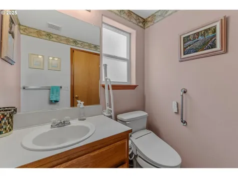 200 NW 148th Street Vancouver WA 98685