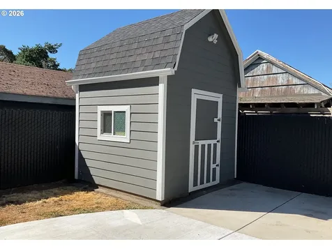 6313 SE 92nd Avenue Portland OR 97266