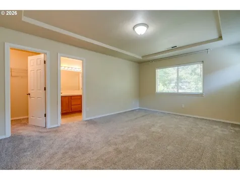 736 N Little Oak Street Newberg OR 97132