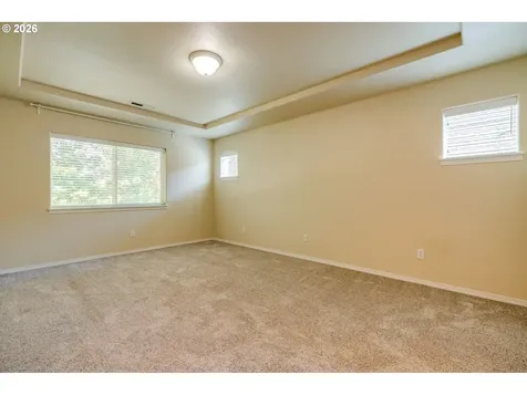 736 N Little Oak Street Newberg OR 97132