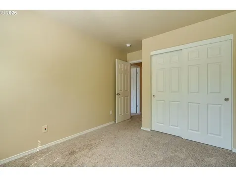736 N Little Oak Street Newberg OR 97132