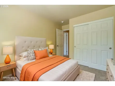 736 N Little Oak Street Newberg OR 97132