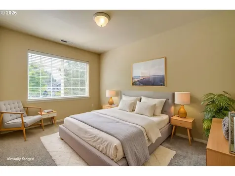 736 N Little Oak Street Newberg OR 97132