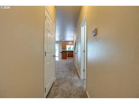 736 N Little Oak Street Newberg OR 97132