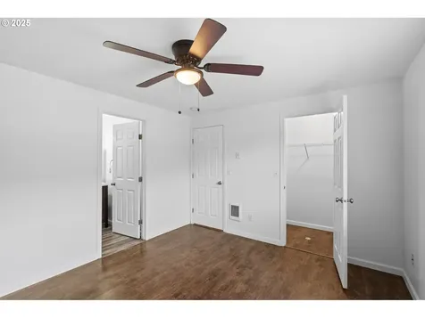 1040 Ashland Street Kalama WA 98625