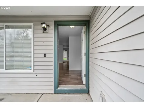 1040 Ashland Street Kalama WA 98625