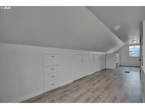 5835 N Boston Avenue Portland OR 97217