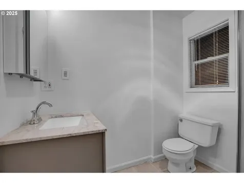 5835 N Boston Avenue Portland OR 97217