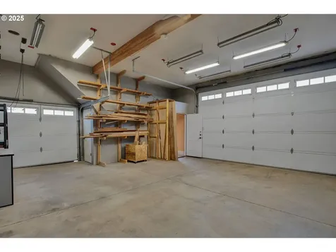5835 N Boston Avenue Portland OR 97217