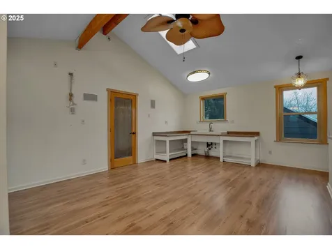 5835 N Boston Avenue Portland OR 97217