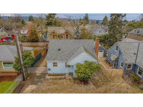 5835 N Boston Avenue Portland OR 97217