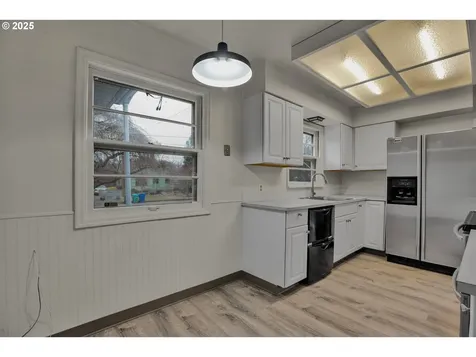 5835 N Boston Avenue Portland OR 97217