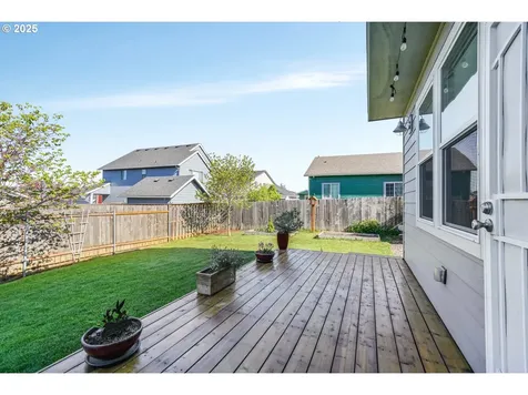 860 SE Pineview Court Estacada OR 97023