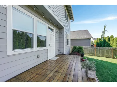860 SE Pineview Court Estacada OR 97023