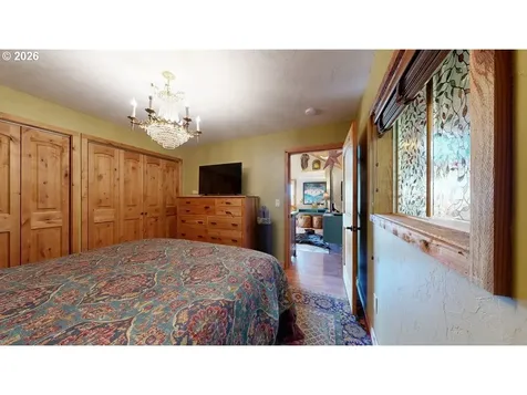 99106 E Freeman Lane Brookings OR 97415