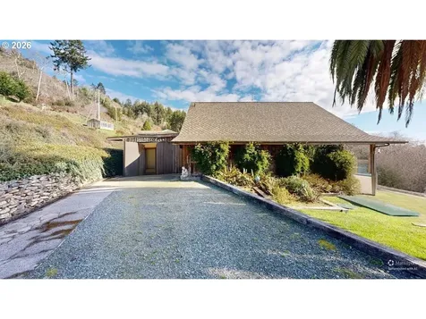 99106 E Freeman Lane Brookings OR 97415