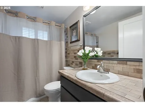 15920 SW Royalty Parkway Portland OR 97224