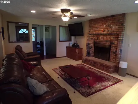 2410 NE 172nd Avenue Vancouver WA 98684