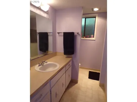2410 NE 172nd Avenue Vancouver WA 98684