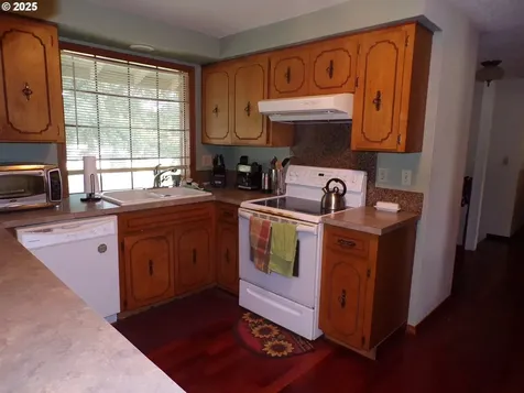 2410 NE 172nd Avenue Vancouver WA 98684