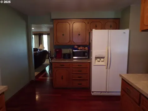 2410 NE 172nd Avenue Vancouver WA 98684