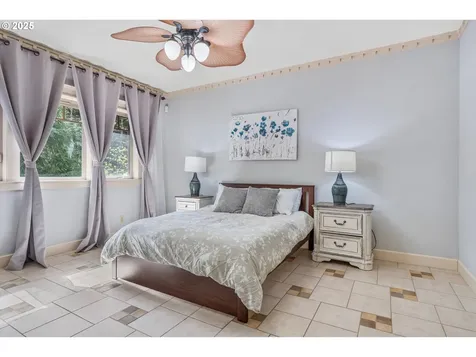 751 Lakeview Drive Ilwaco WA 98624