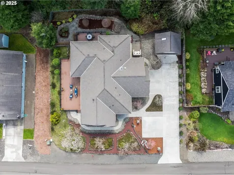 751 Lakeview Drive Ilwaco WA 98624