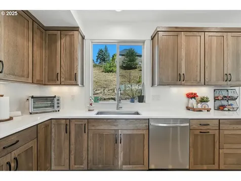 698 51st Street Washougal WA 98671