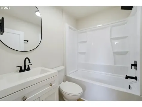 2542 SE 18th Avenue Portland OR 97202