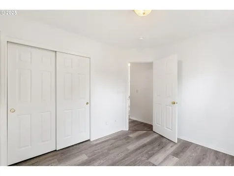 917 NE 10th Avenue Canby OR 97013
