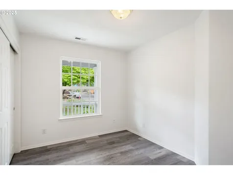 917 NE 10th Avenue Canby OR 97013