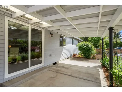 917 NE 10th Avenue Canby OR 97013