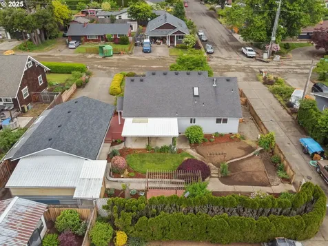 917 NE 10th Avenue Canby OR 97013