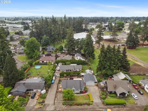 917 NE 10th Avenue Canby OR 97013